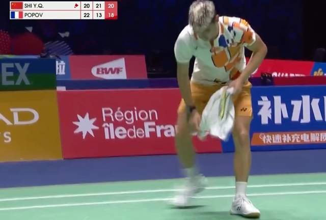 地有汗水的, 对于对方运 地有汗水的, 对于对方运