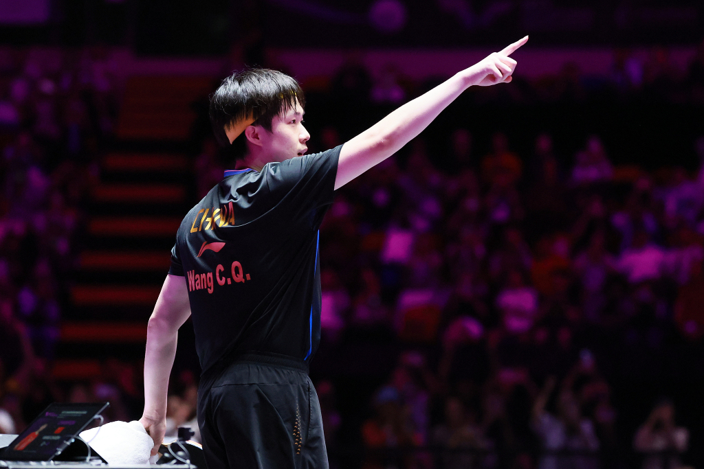 列第五, 超林诗栋, 积分