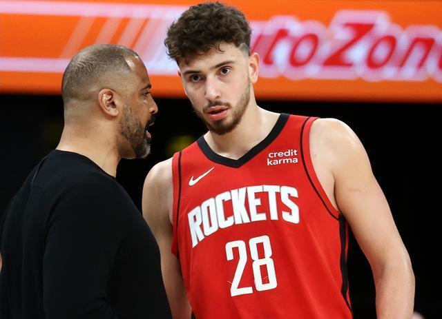 AA, 谢泼德能攻, 容真香 AA, 谢泼德能攻, 容真香